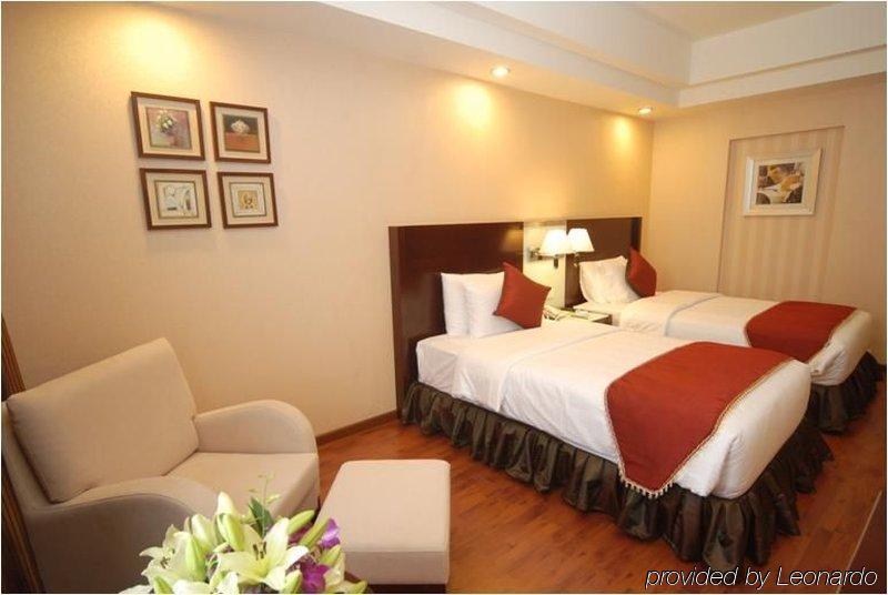 Hotel Gokulam Park Sabari-siruseri Sipcot Chennai