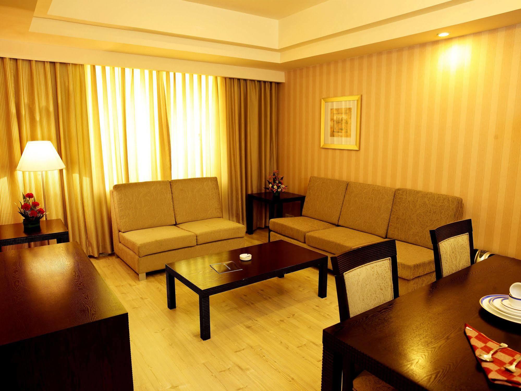 Gokulam Park Sabari-siruseri Sipcot Hotel Chennai