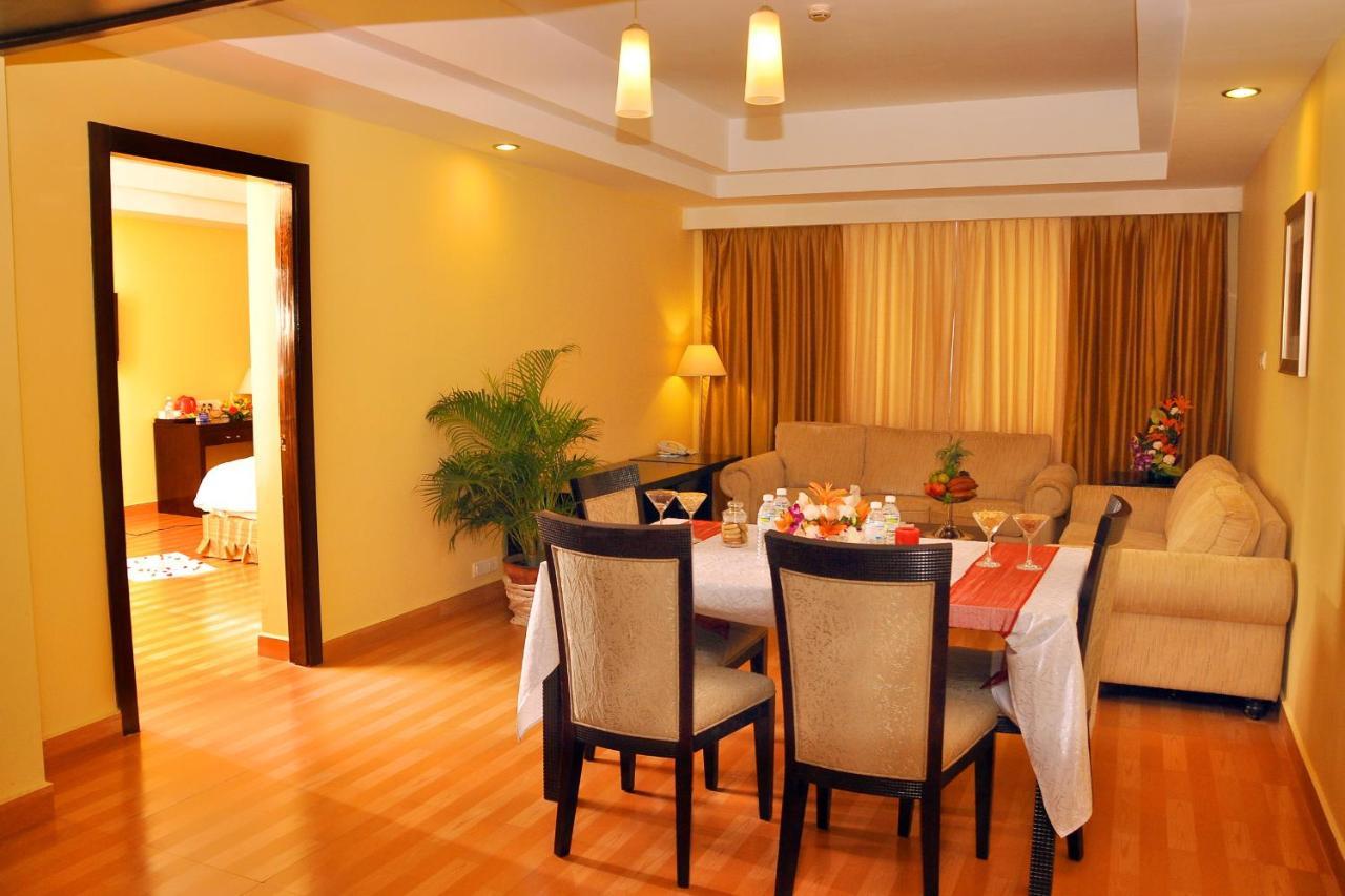 Gokulam Park Sabari-siruseri Sipcot Hotel